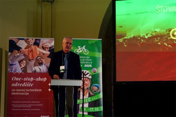 Slika /slike/foto 10_25/foto NBK-POREC 16-10_25/2 NBK-POREC 16-10_25.JPG